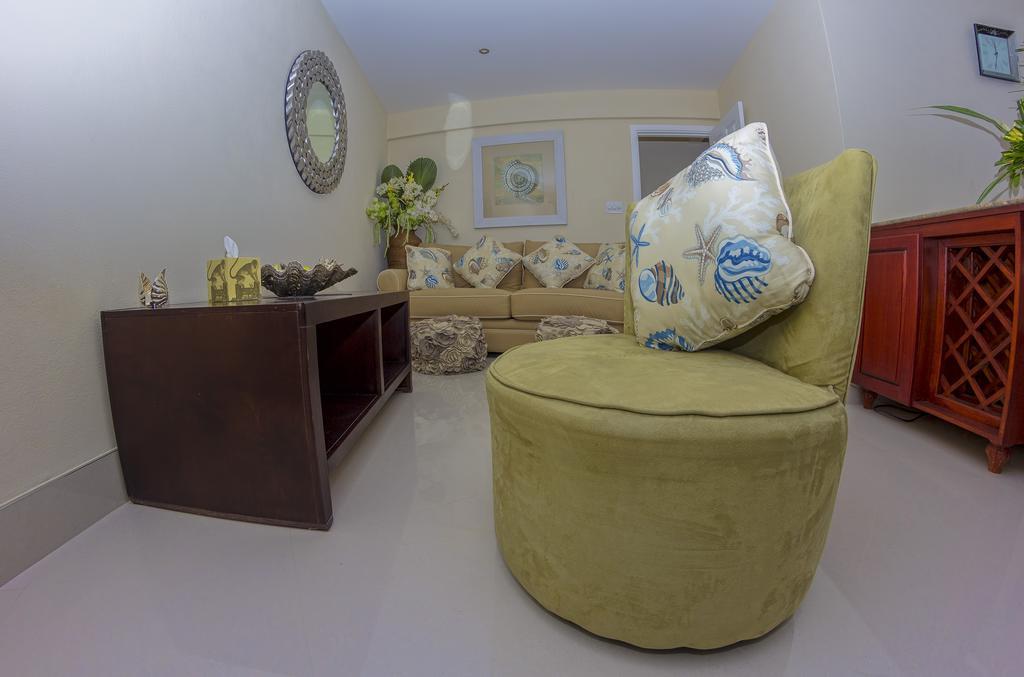 Lantana Barbados Condos Saint James Phòng bức ảnh