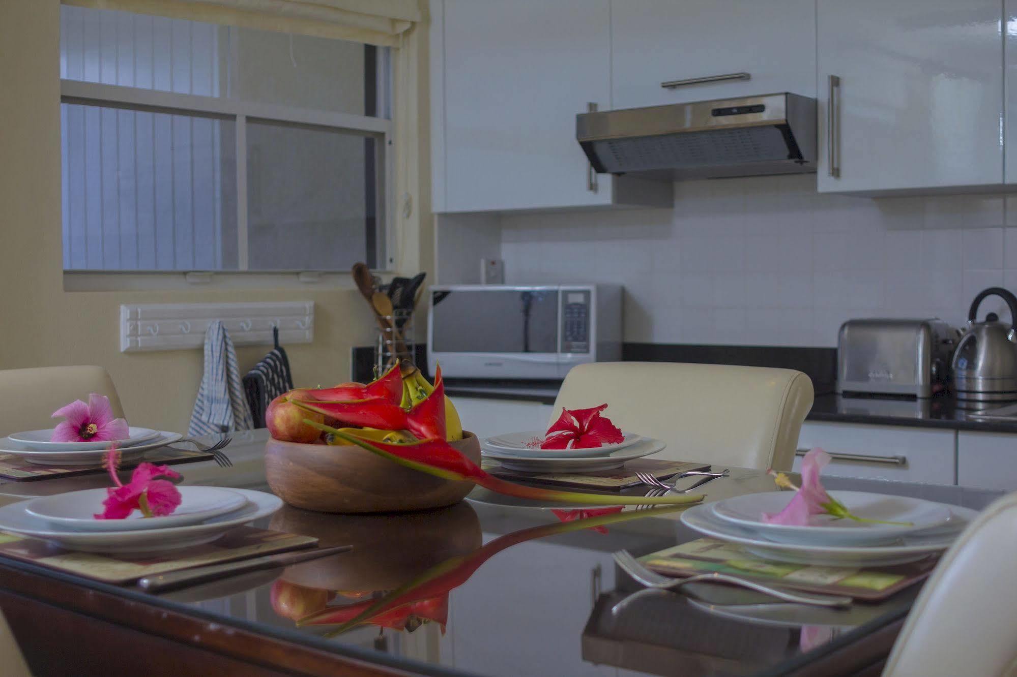 Lantana Barbados Condos Saint James Ngoại thất bức ảnh